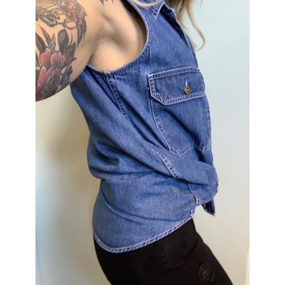 Medium, Levi’s, vintage classic denim boyfriend sleeveless button down top - Picture 15 of 15